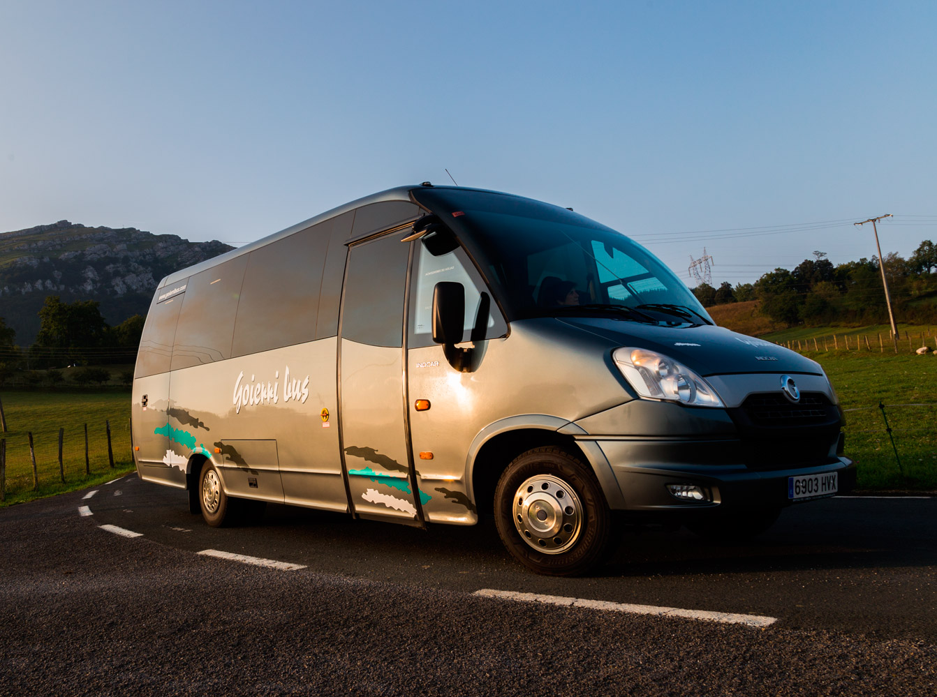 Microbuses Alquiler de autobuses