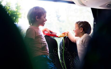 Goierribus - alquiler de autobuses niños