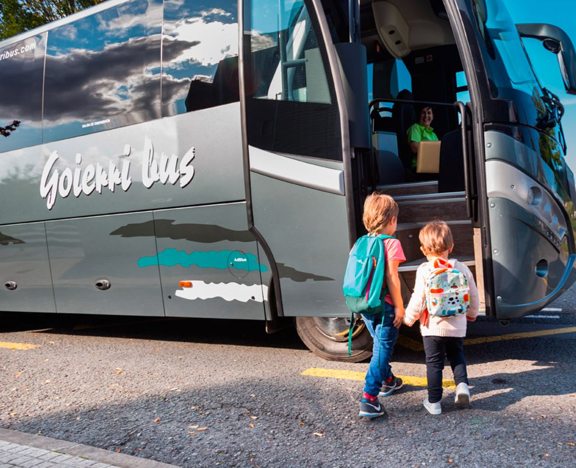 Excursiones escolares y tercera edad